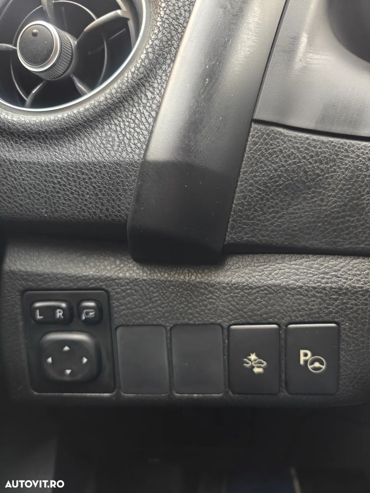 Toyota Auris - 15
