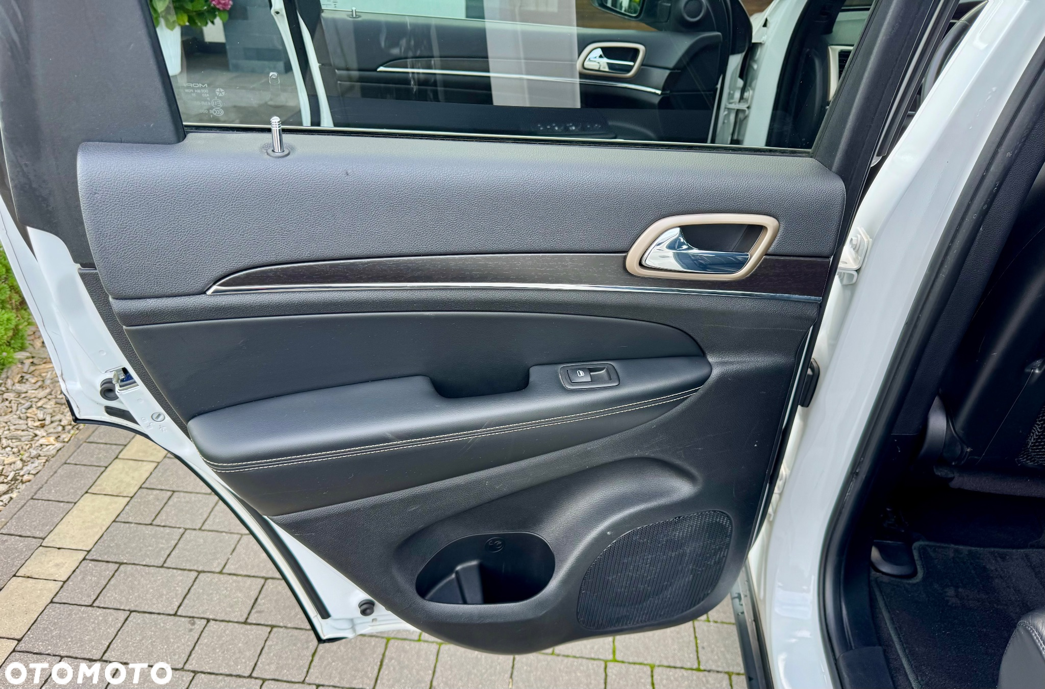 Jeep Grand Cherokee 3.0 CRD Overland - 19