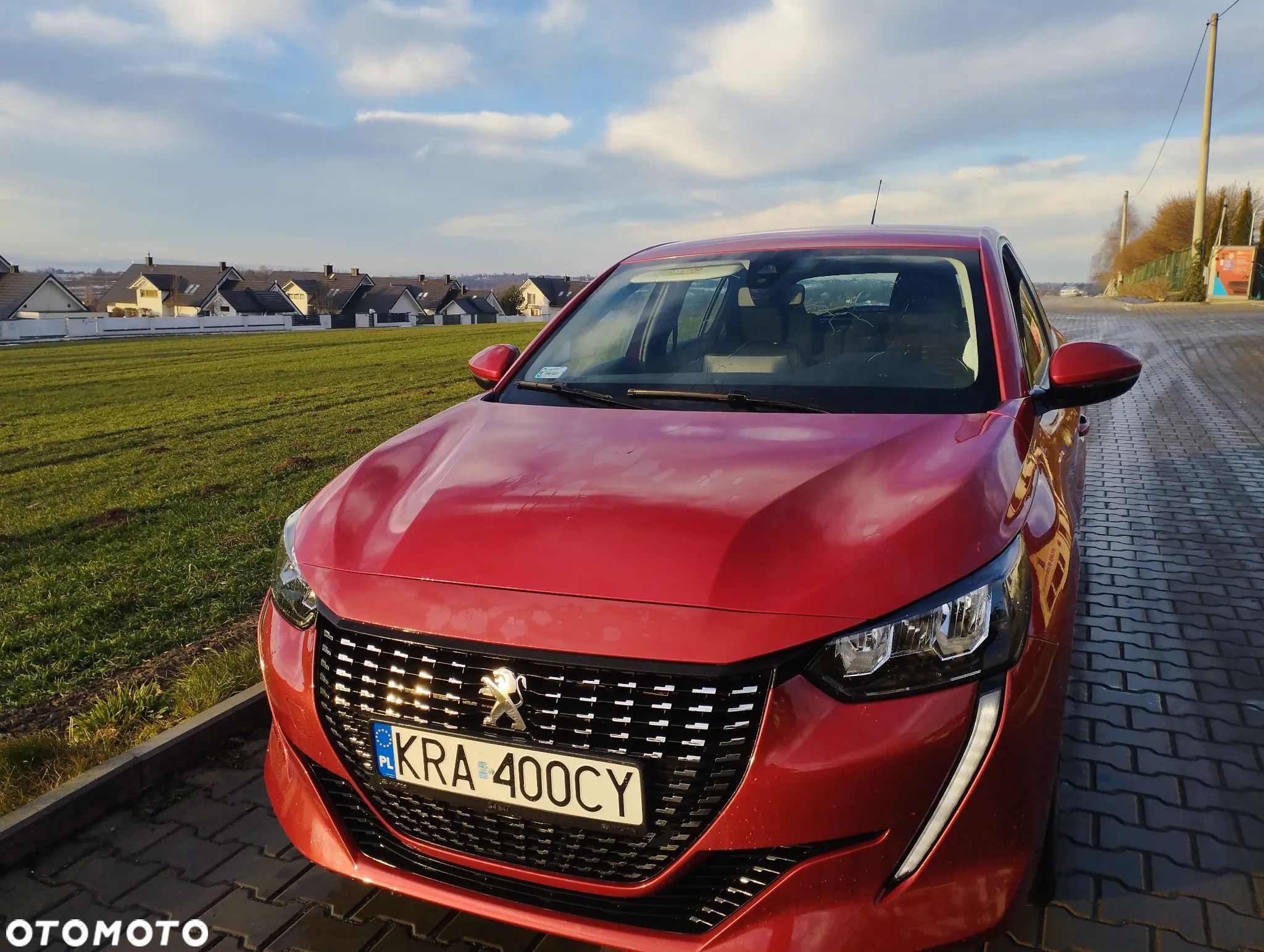 Peugeot 208 - 1