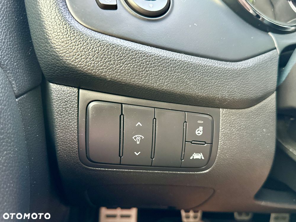 Kia Ceed 1.6 T-GDI GT L - 32