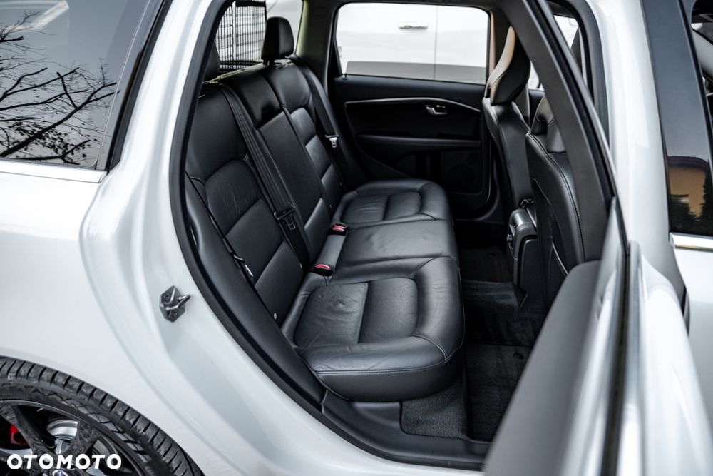 Volvo V70 D4 Geartronic Summum - 22