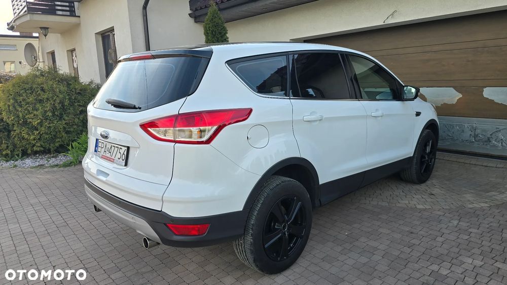 Ford Kuga - 9