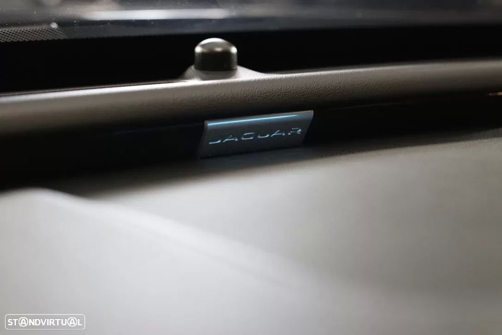 Jaguar XF 20d Aut. R-Sport - 30