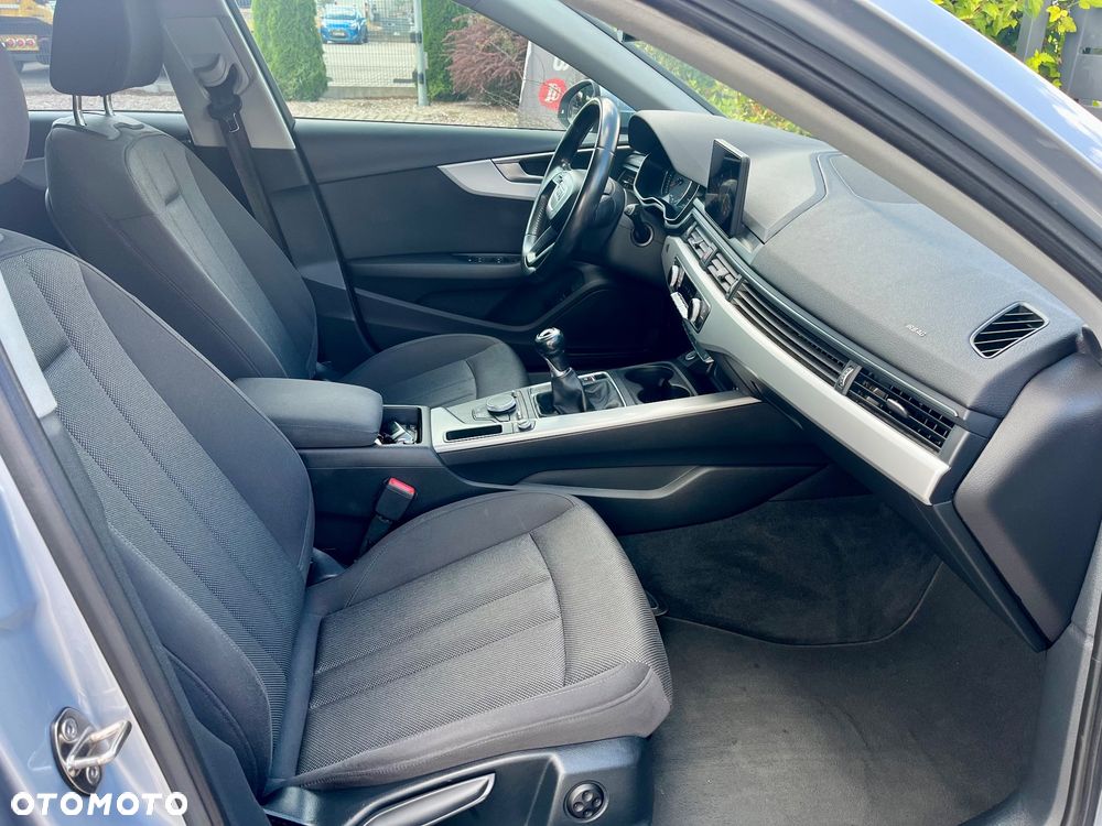 Audi A4 Avant - 22