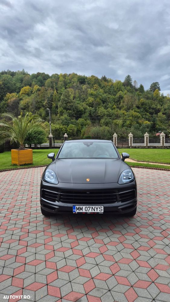 Porsche Cayenne Coupe Standard - 13