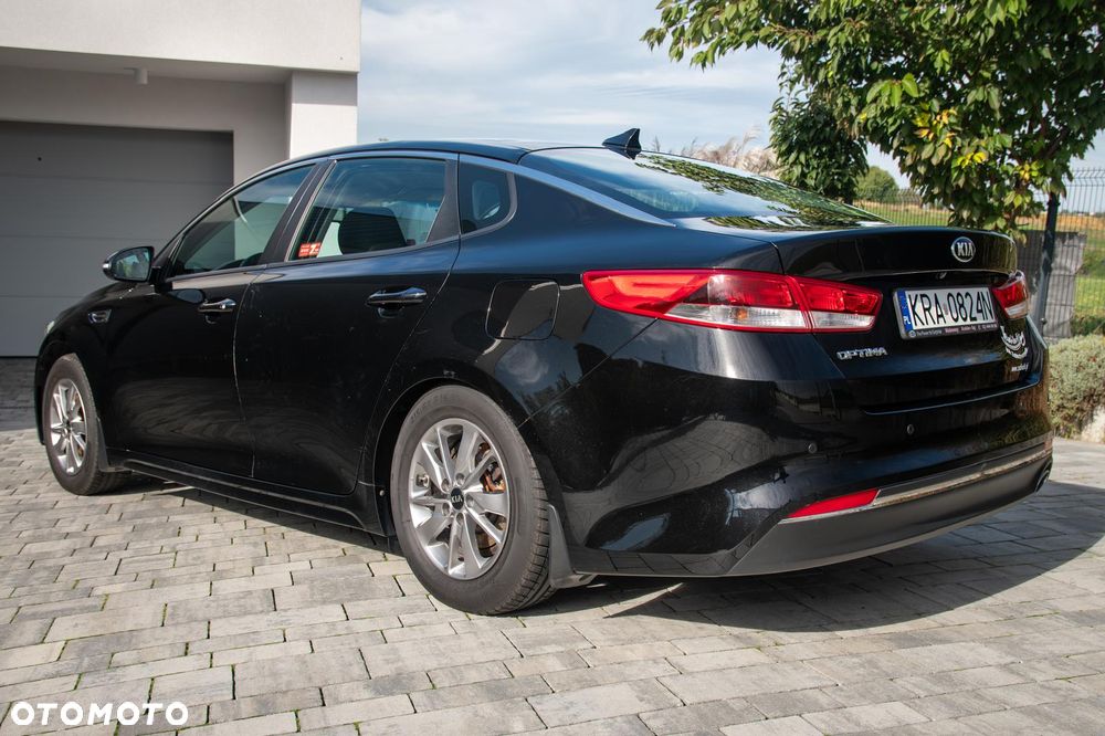 Kia Optima - 5
