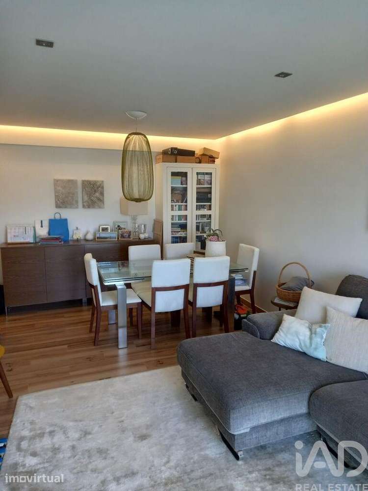 Apartamento T2 em Faro (Sé e São Pedro) de 80,00 m2 - Grande imagem: 2/11
