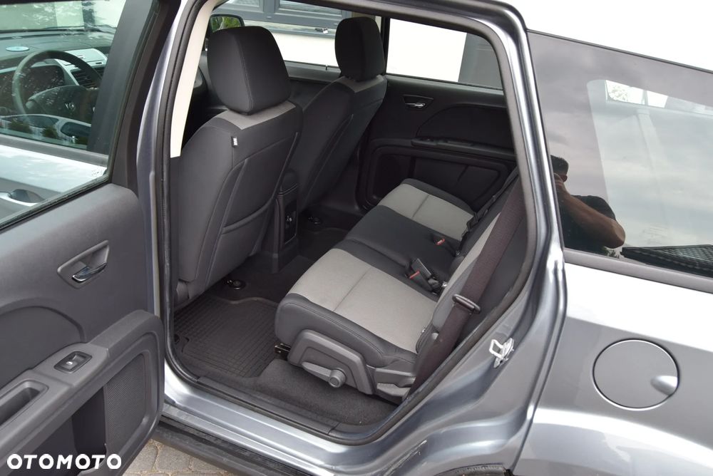 Dodge Journey 2.0 CRD Cool Family - 13