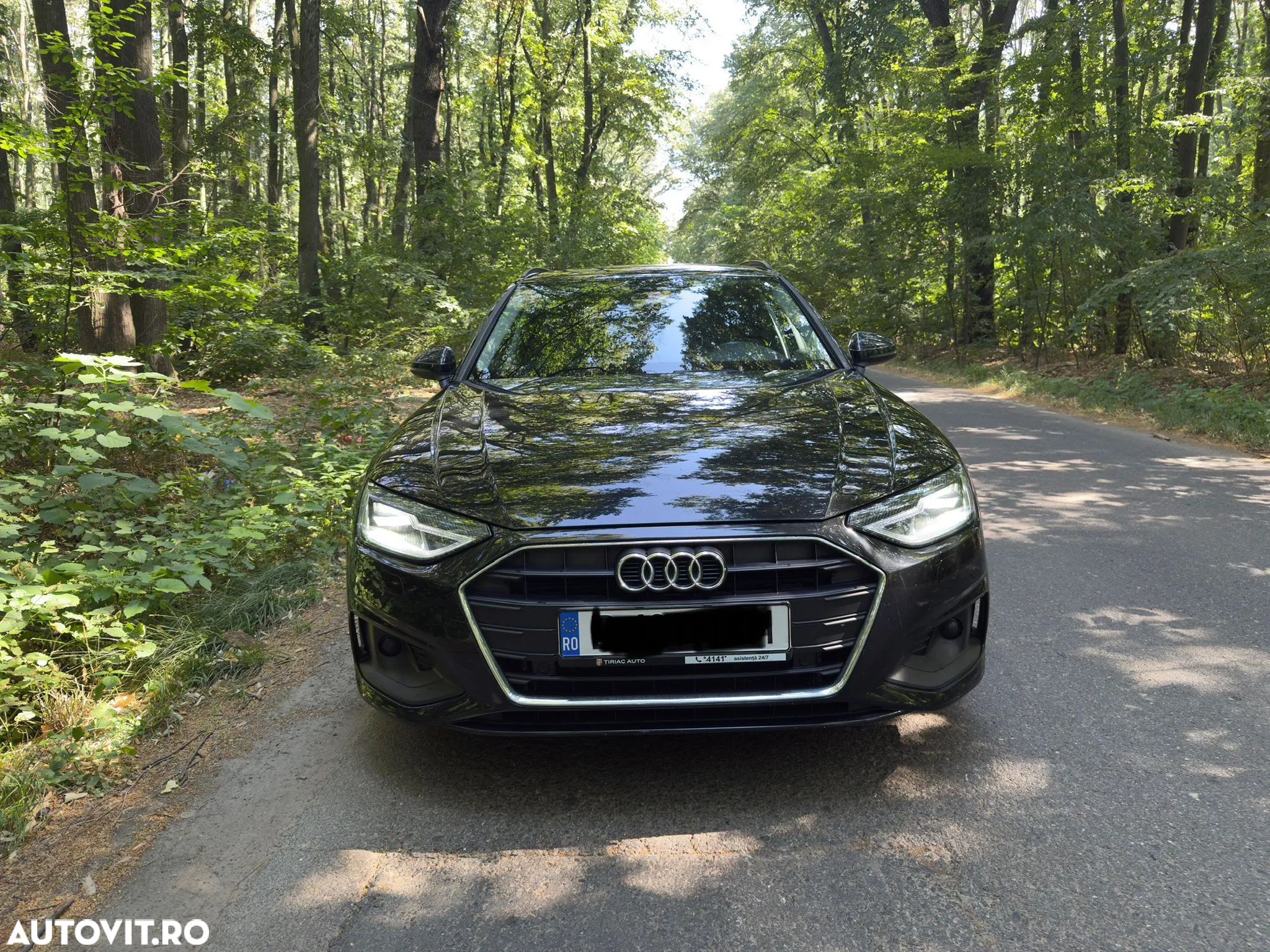 Audi A4 Avant 2.0 40 TDI quattro S tronic Advanced - 1