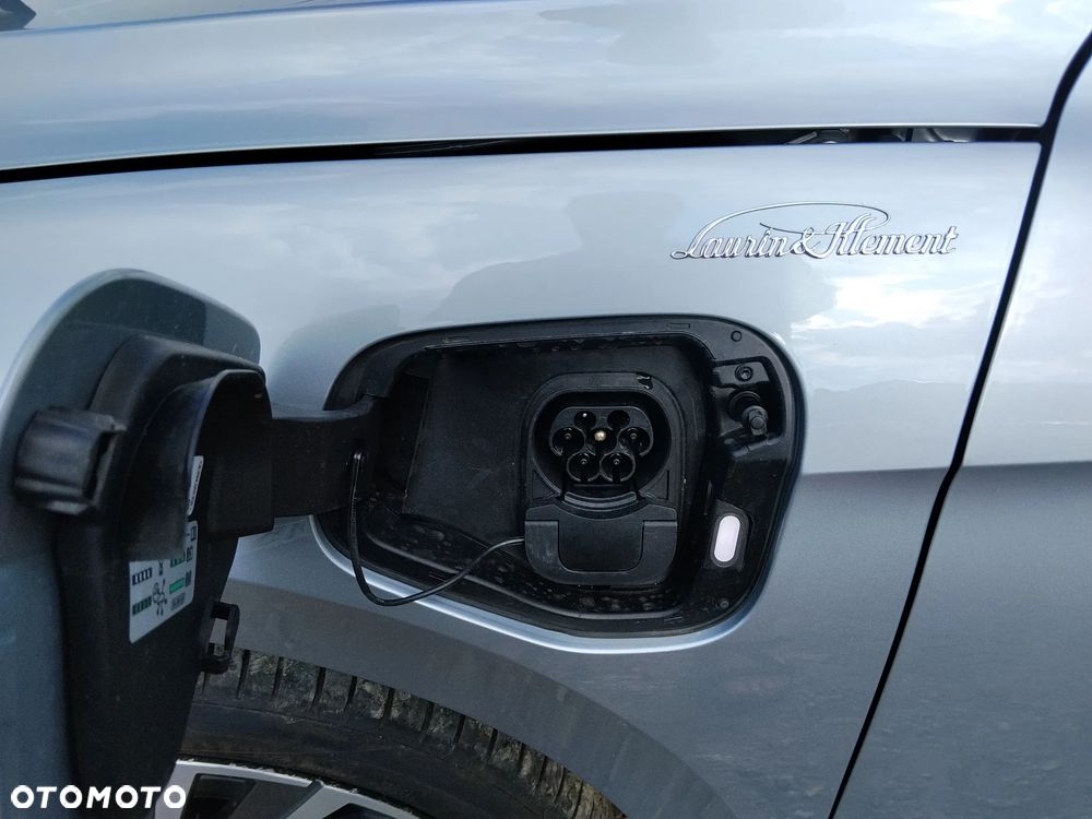 Skoda Superb 1.5 TSI Plug-in Hybrid L&K DSG - 26
