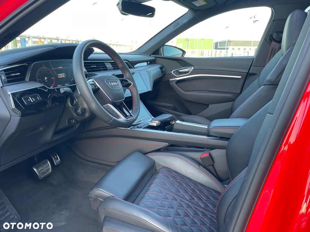 Audi SQ8 e-tron 114kWh Quattro - 24