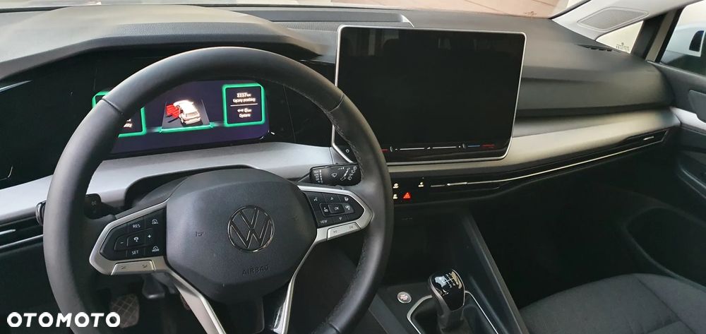 Volkswagen Golf - 10