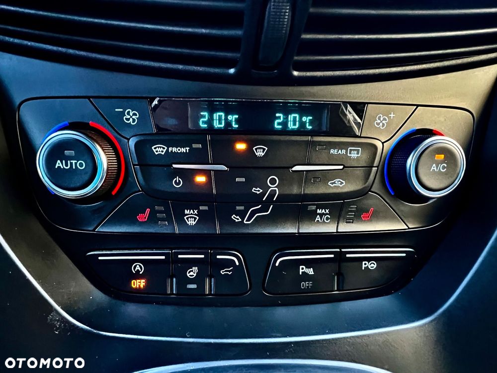 Ford Kuga 2.0 TDCi 4x4 ST-Line - 15