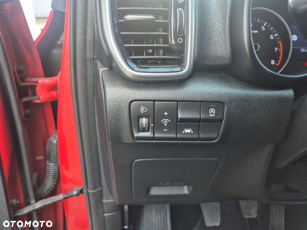 Kia Sportage 1.6 GDI L 2WD - 36