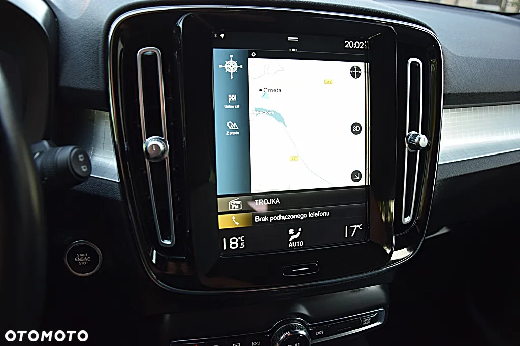 Volvo XC 40 T2 Plus Bright - 17
