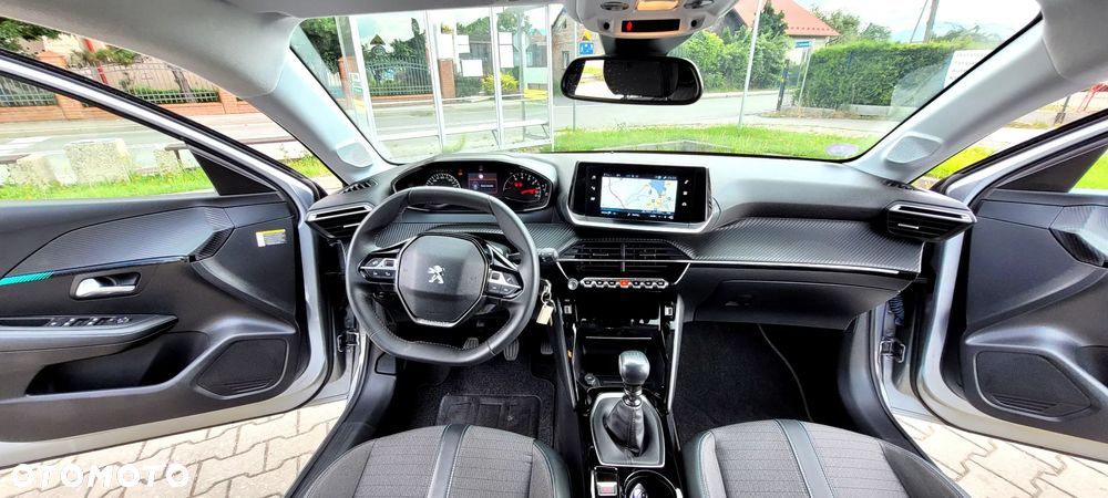 Peugeot 208 TURBO 100 Business - 6