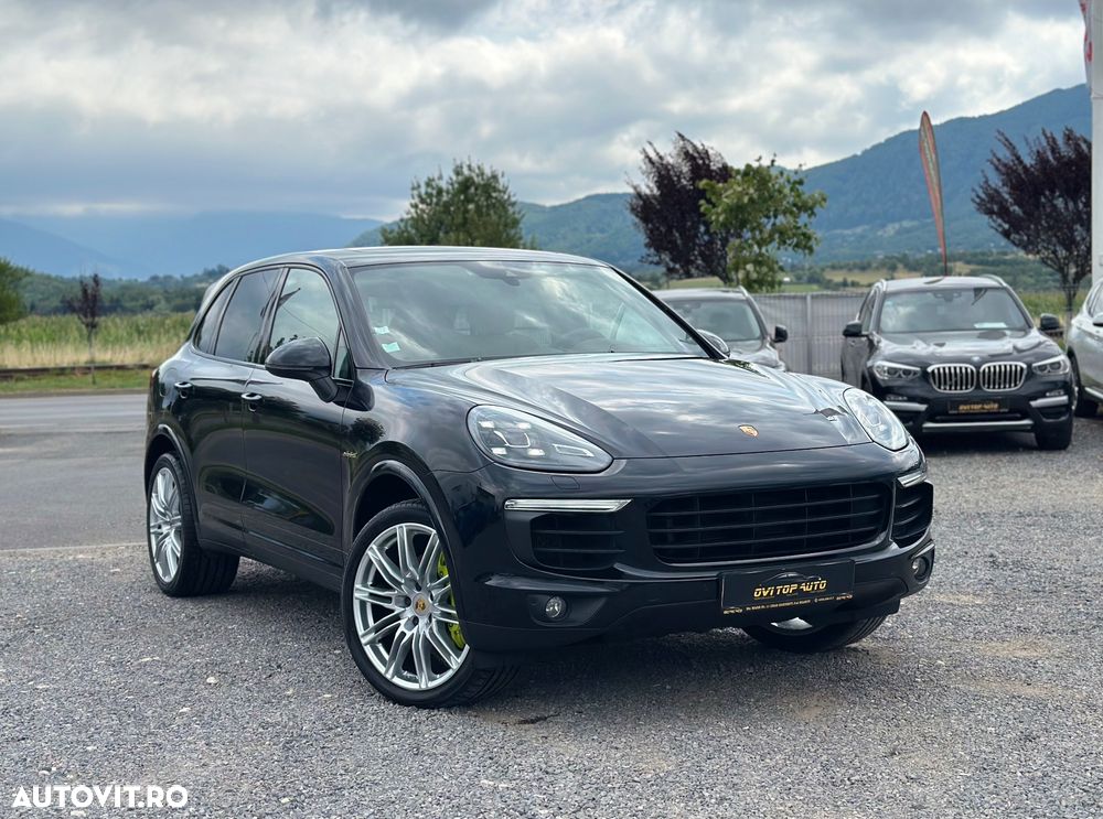 Porsche Cayenne S E-Hybrid Platinum Edition - 3