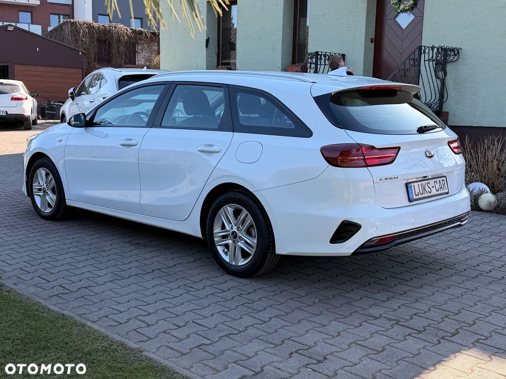 Kia Ceed 1.4 L Business Line Plus - 37
