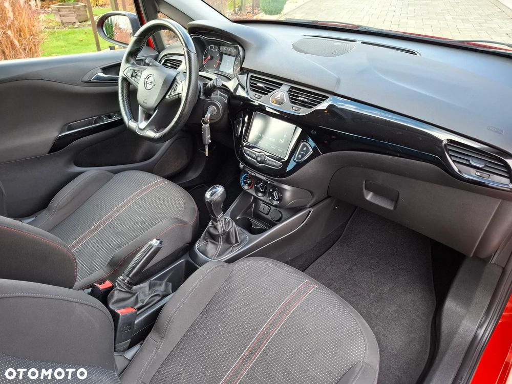 Opel Corsa 1.2 Cosmo - 39