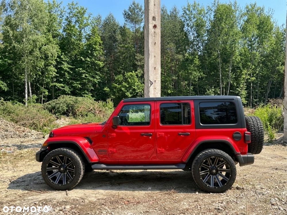 Jeep Wrangler - 8
