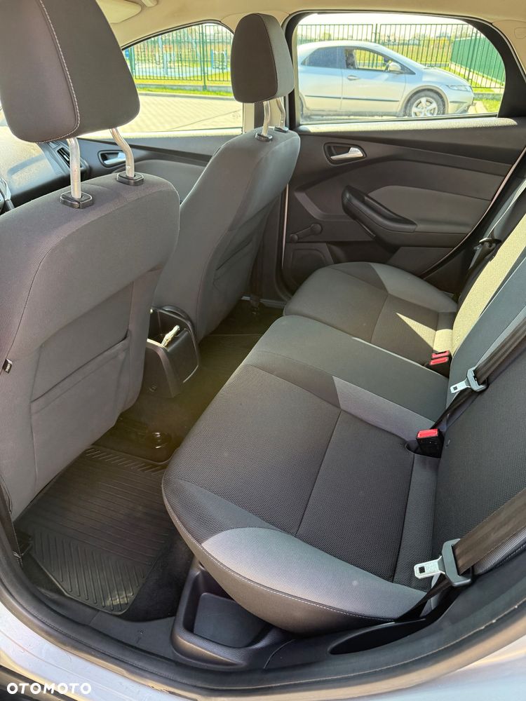 Ford Focus 1.6 TDCi Trend - 16