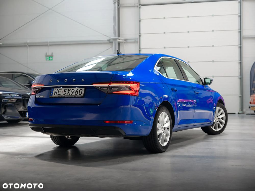 Skoda Superb 1.5 TSI Ambition - 10