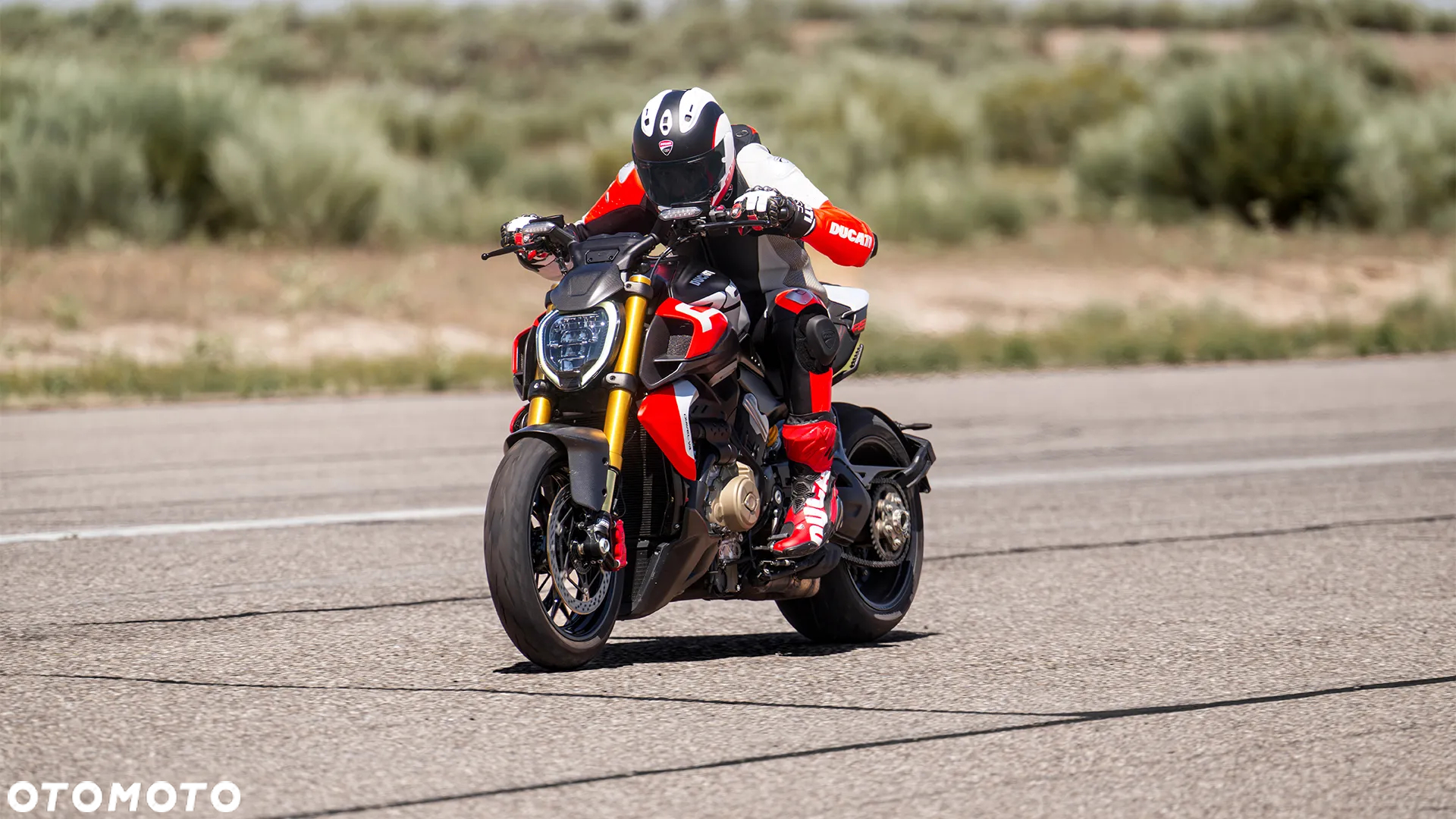 Ducati Diavel - 10