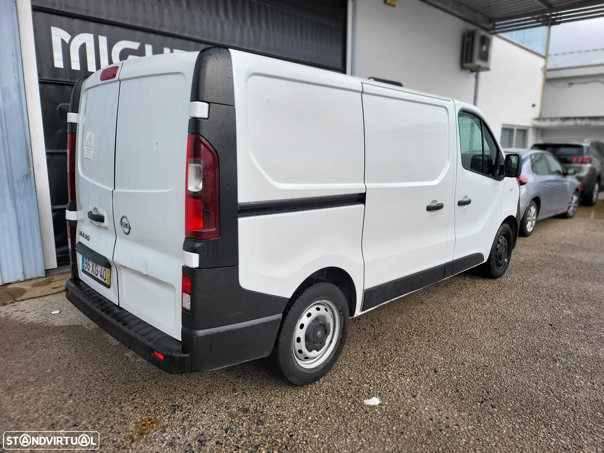 Opel Vivaro 1.6CDTI 120cv L1H1 - 4