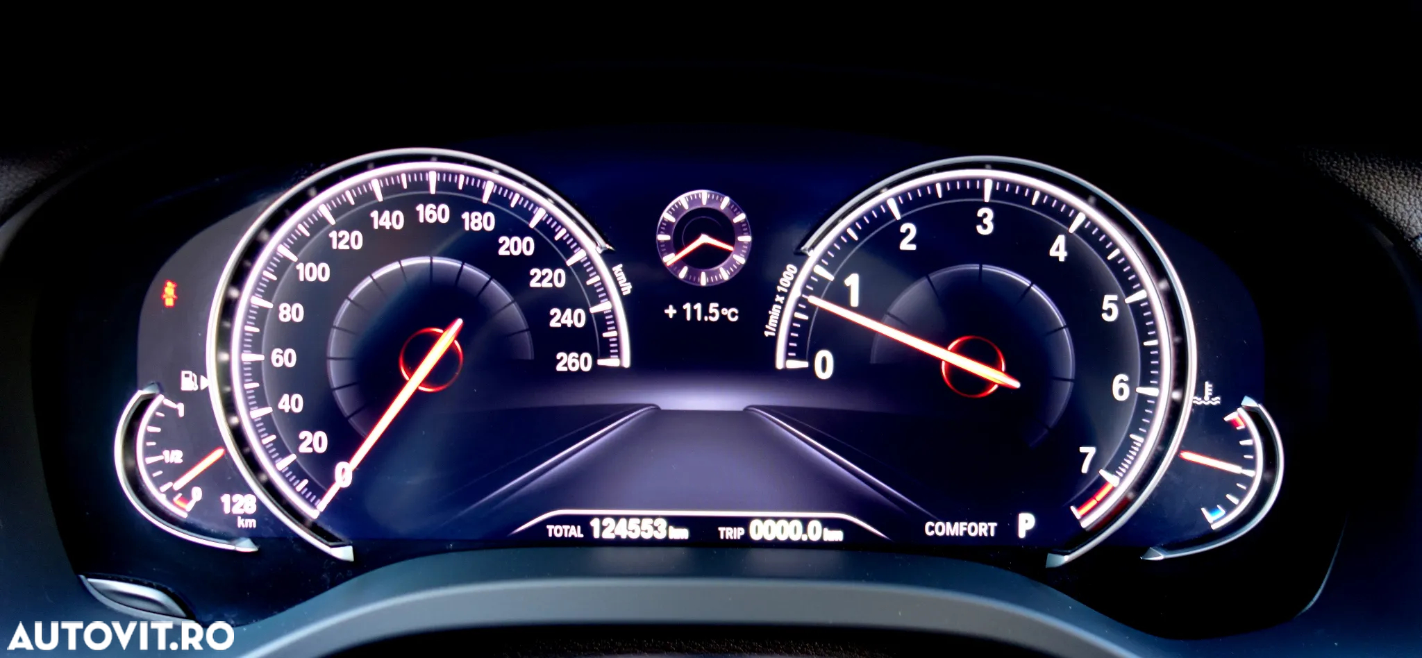 BMW X3 xDrive20i AT - 6