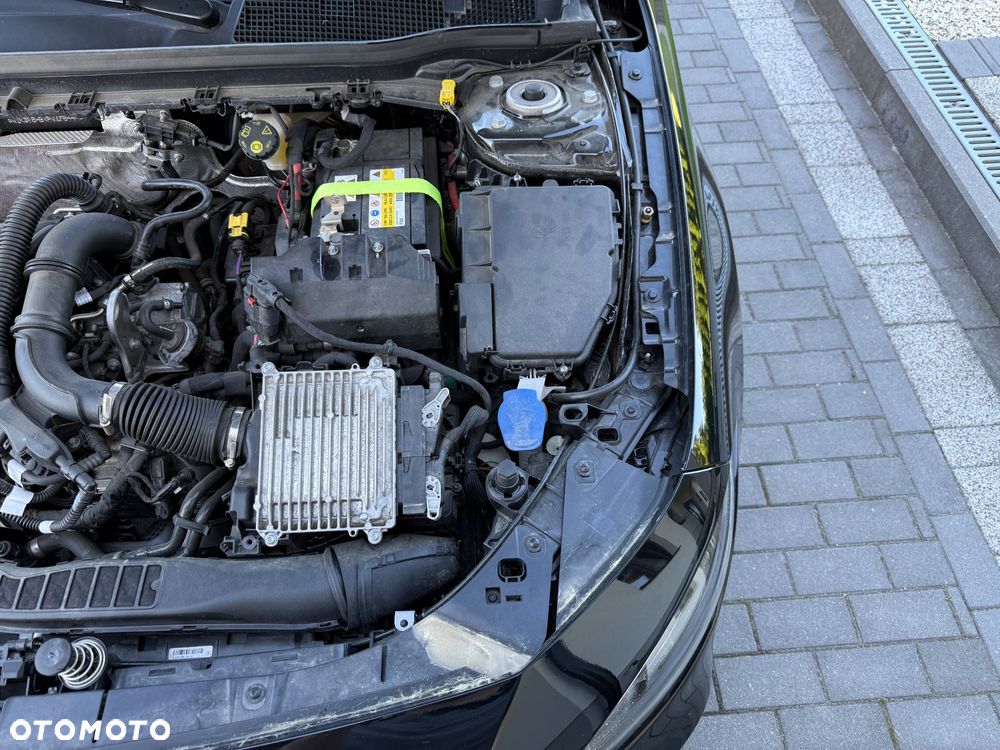 Mercedes-Benz Klasa A 200 Progressive 7G-DCT - 17