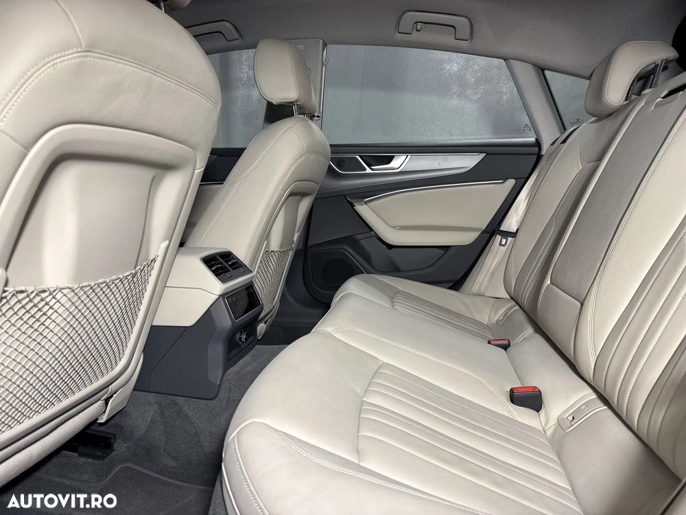 Audi A7 Sportback - 14