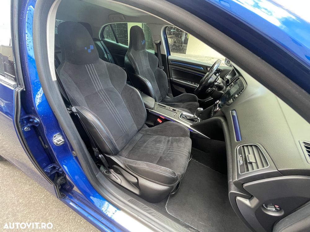 Renault Megane ENERGY dCi 165 EDC GT - 29