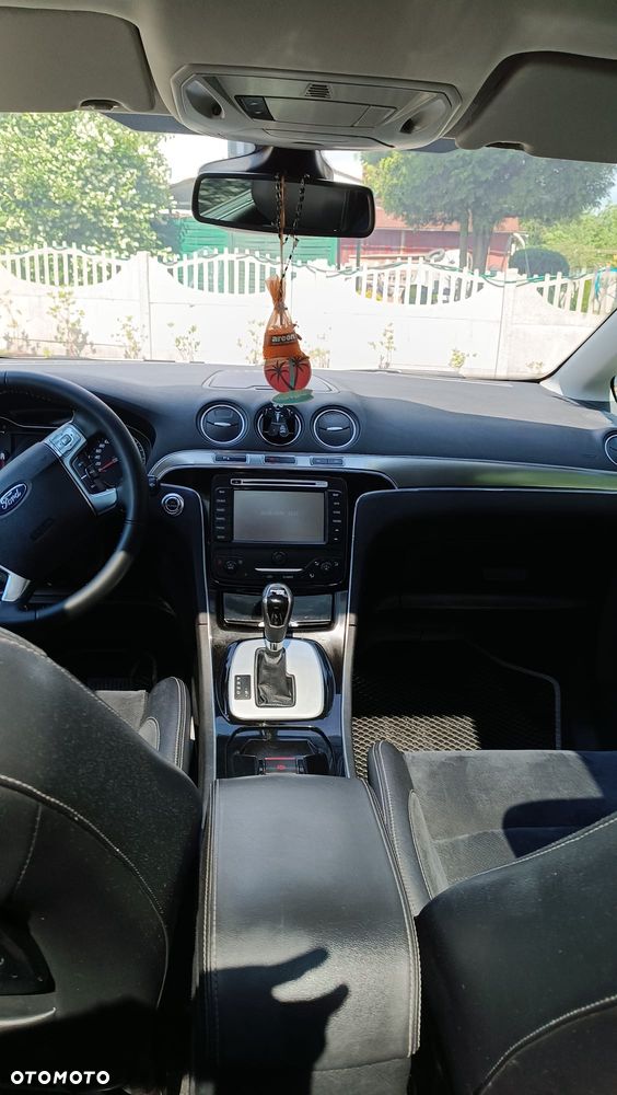Ford S-Max 2.0 TDCi DPF Titanium X - 19
