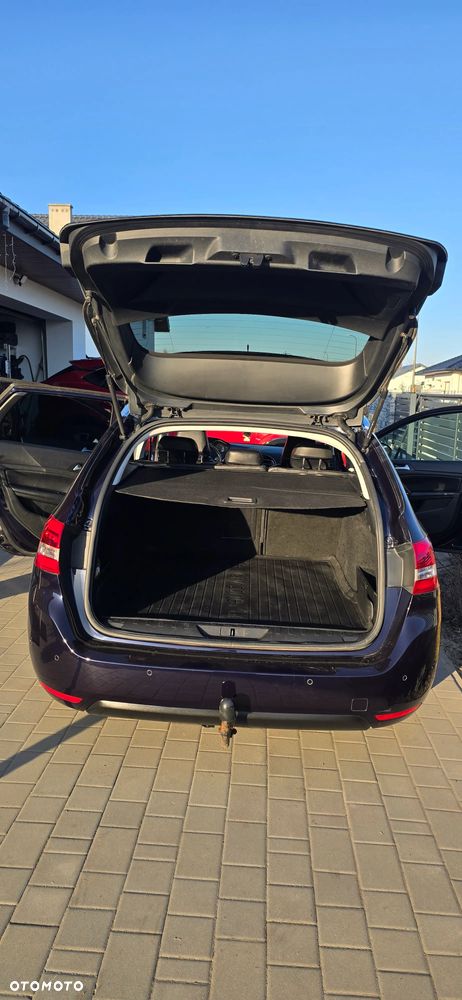 Peugeot 308 BlueHDi FAP 150 Stop&Start Automatik Allure - 24