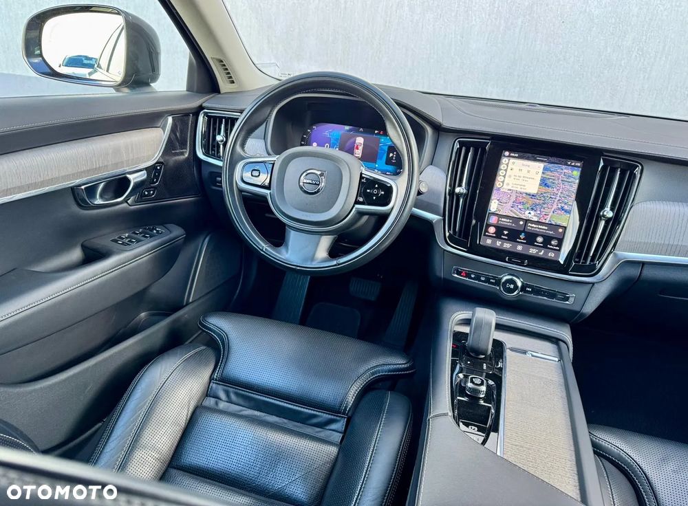Volvo V90 Cross Country B5 B AWD Pro - 18