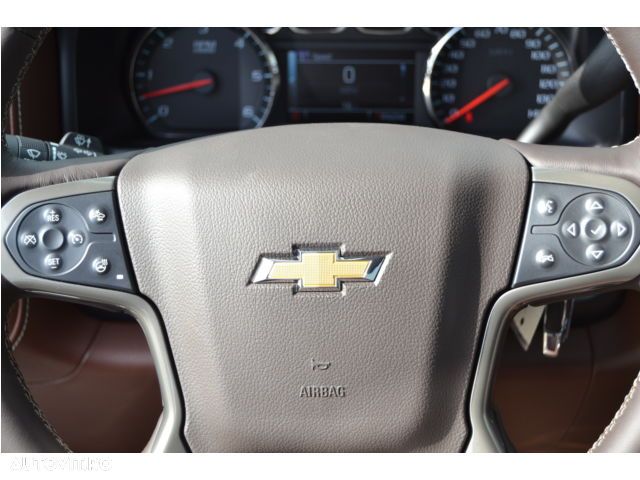 Chevrolet Silverado - 10