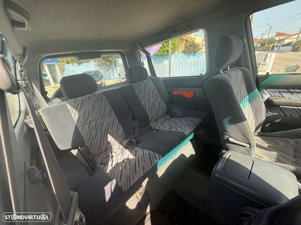 Toyota Land Cruiser 3.0 TD Pack 1 - 18