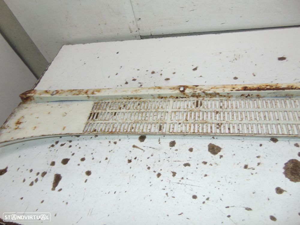 Peugeot 404 grelha torpedo - 5