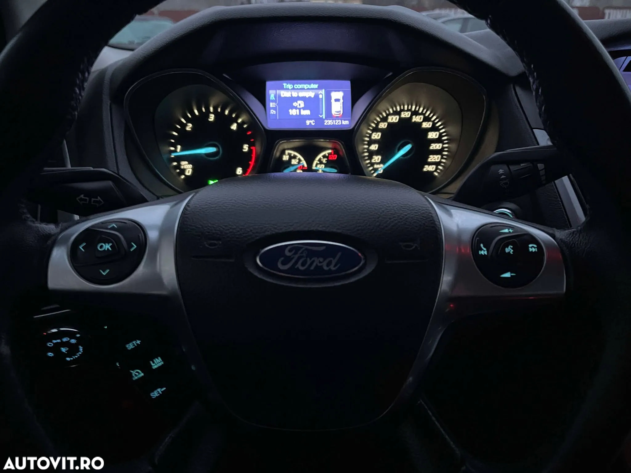 Ford Focus 1.6 TDCi ECOnetic 88g Start-Stopp-System Titanium - 14