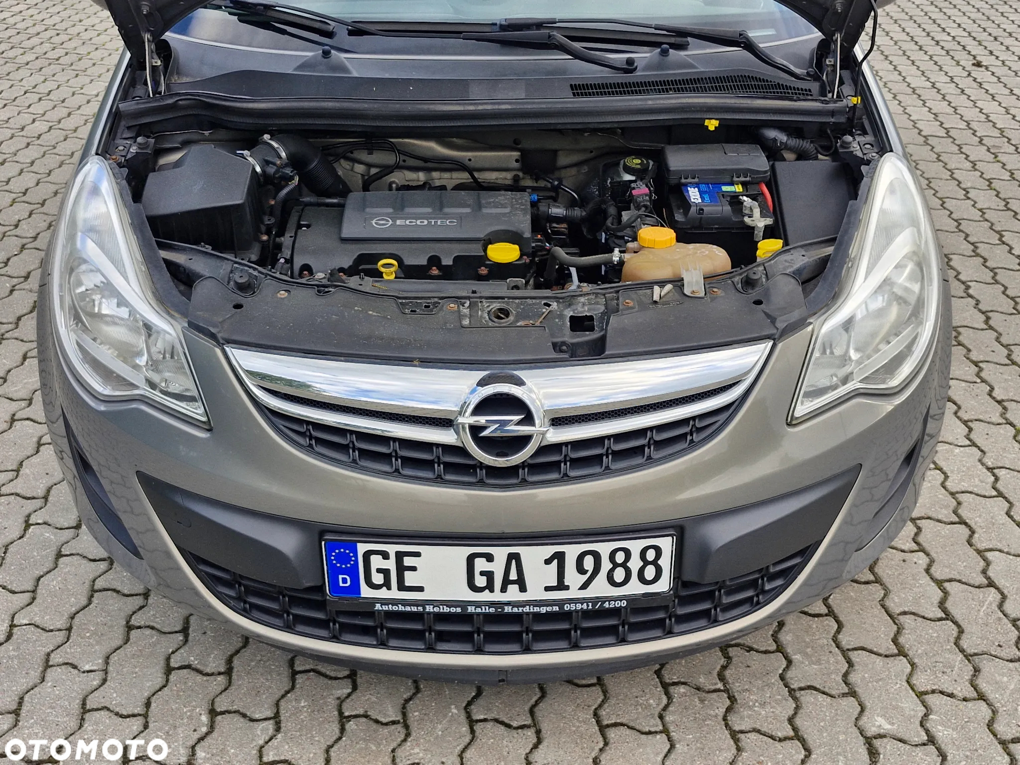 Opel Corsa 1.2 16V Cosmo - 23