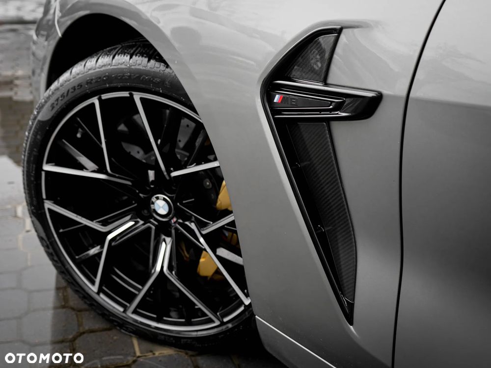 BMW M8 - 9