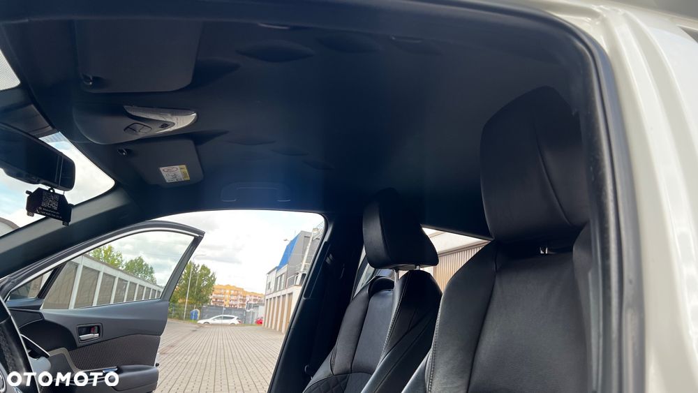 Toyota C-HR 1.8 Hybrid Prestige - 30