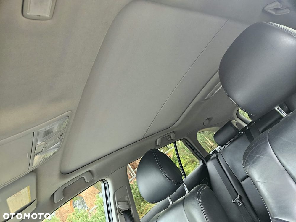 Toyota Avensis 2.0 Executive - 20