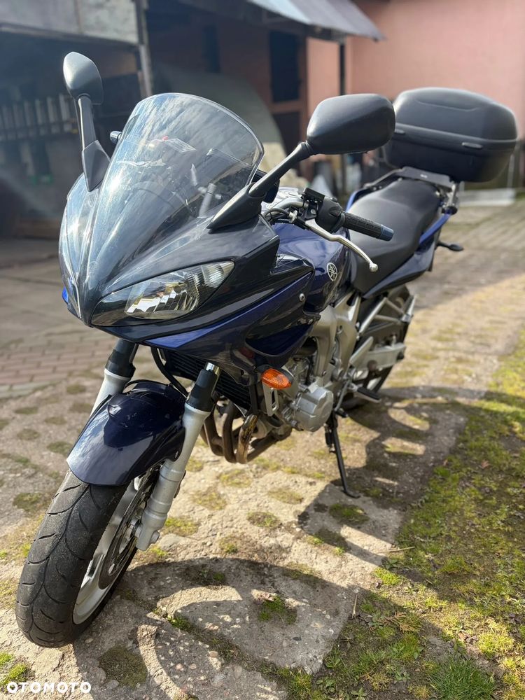 Yamaha FZ6 - 11