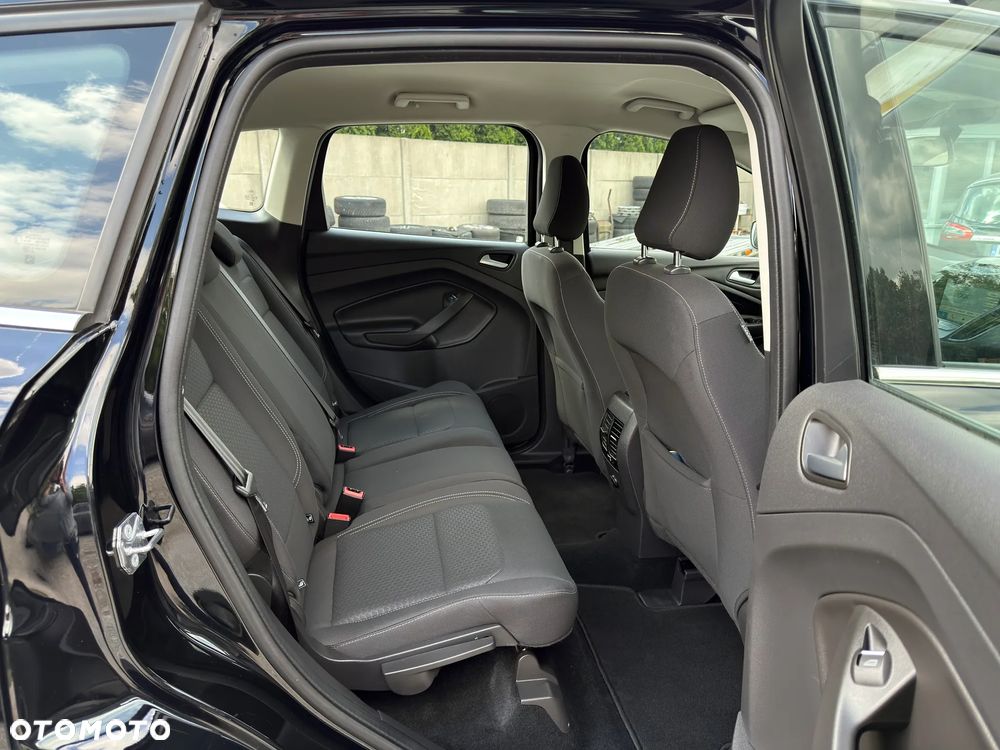Ford Kuga 2.0 TDCi 4x4 Titanium - 18