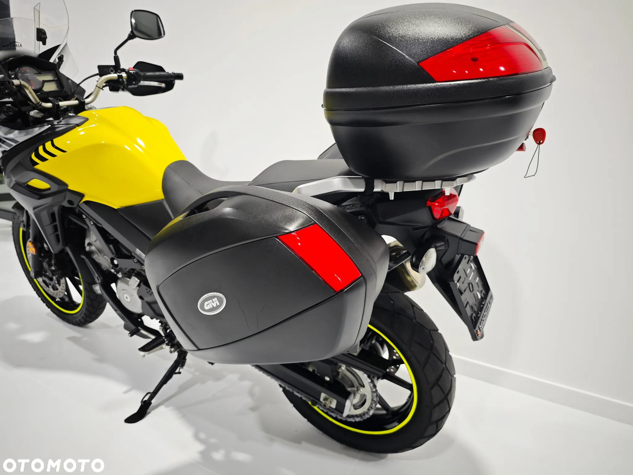 Suzuki V-STROM - 21