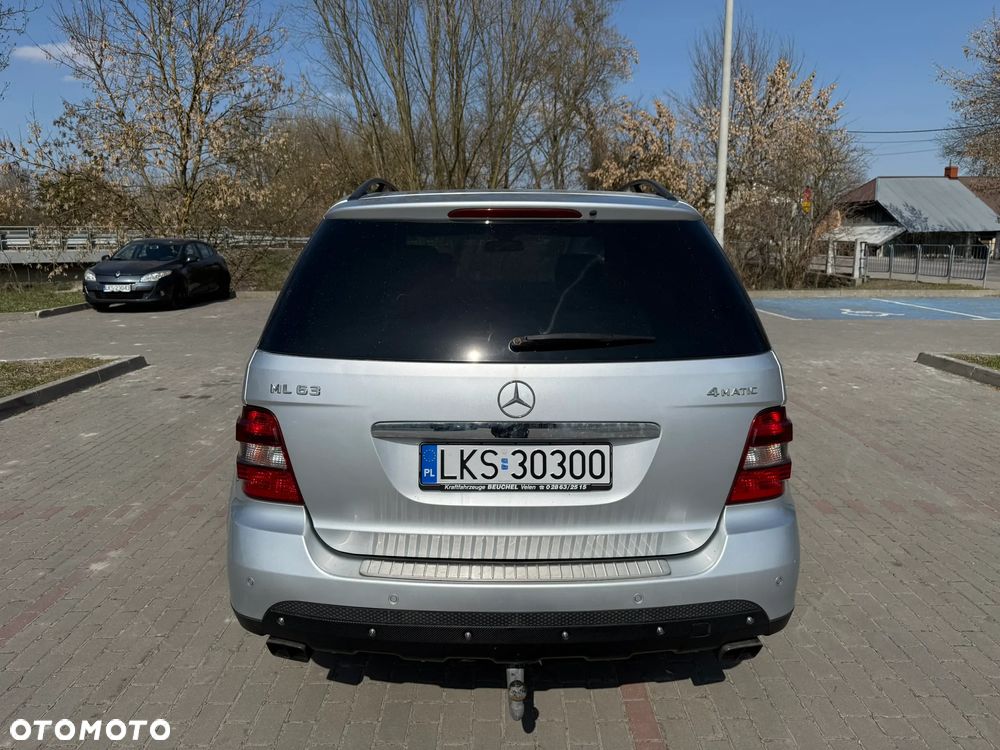 Mercedes-Benz ML 320 CDI 4Matic 7G-TRONIC Edition 10 - 9