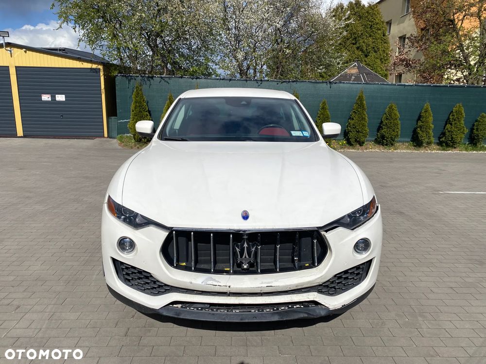 Maserati Levante Q4 - 5