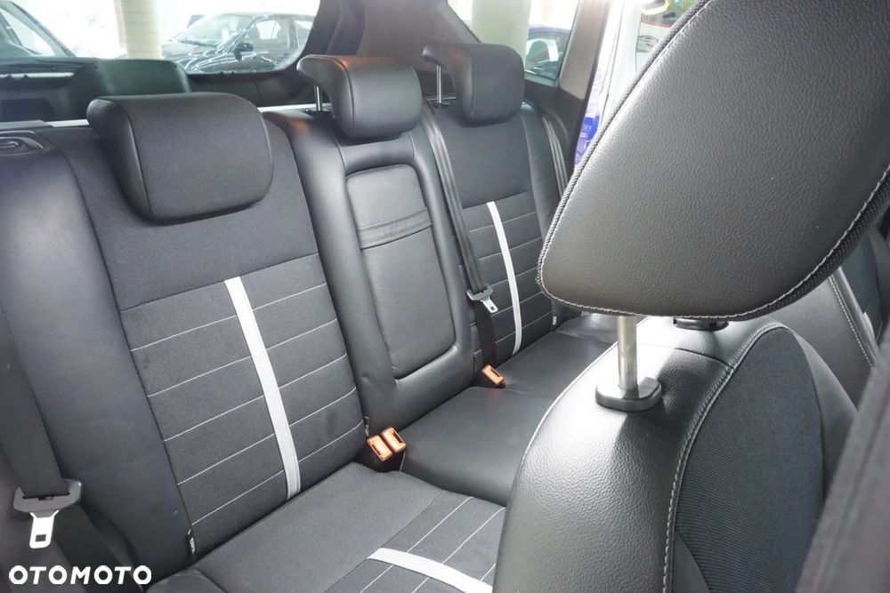 Ford Kuga 2.0 TDCi 4x4 Titanium - 17