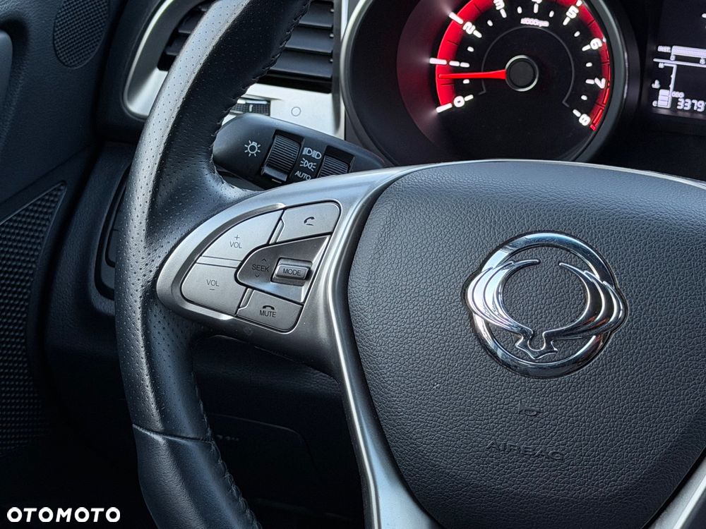 SsangYong/KGM Tivoli 1.6 Quartz - 15